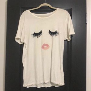 Sincerely Jules Lips & Eyelashes Graphic Tee